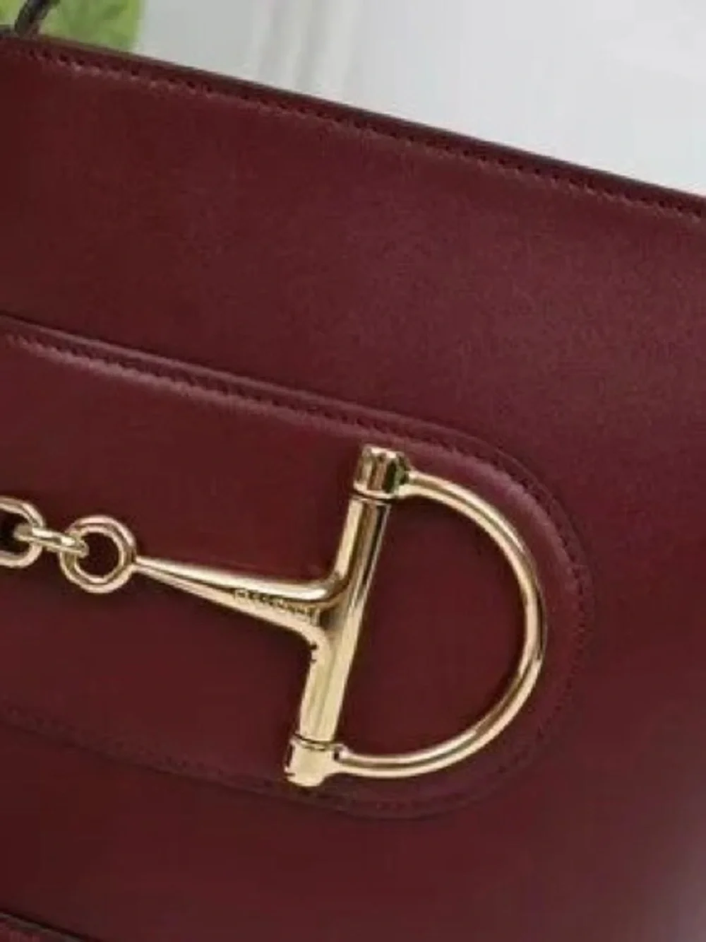 Gucci shoulder bags